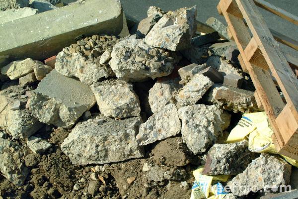 rubble1%5B1%5D.jpg